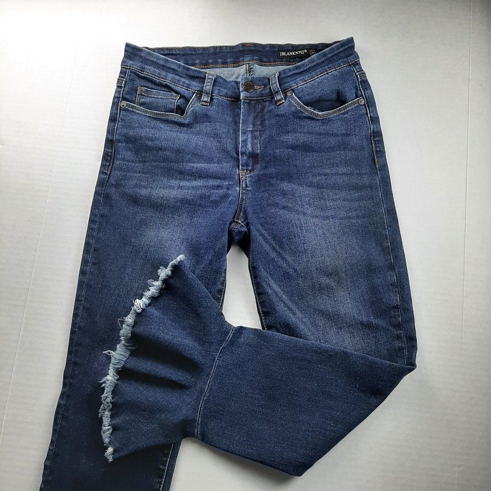 BLANK NYC Womens Cropped Flare Jeans Size 29 Dark Wash Raw Ruffled Hems Mid Rise